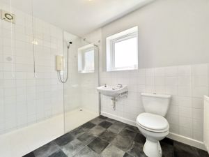 Photo 16- click for photo gallery